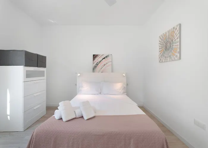 Teresitas By Aguita Salada * San Andrés